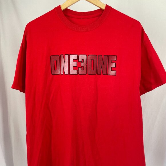 ONE3ONE Red Vinyl Shirt - Picture 1 of 2